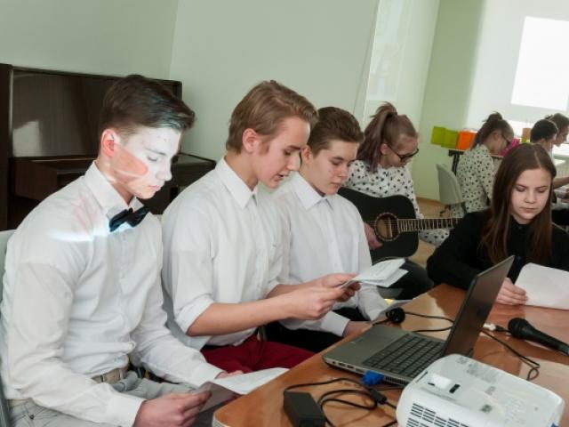 06MARTS17_013.jpg