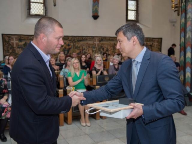 DSC_5166 (Medium).jpg