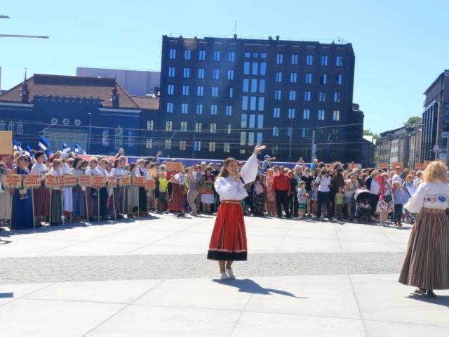 2017/2018. õa - Haridusameti pildialbum - Tallinna lasteaedade laulupidu "SadaSäraSilma" Vabaduse väljakul (01.06)