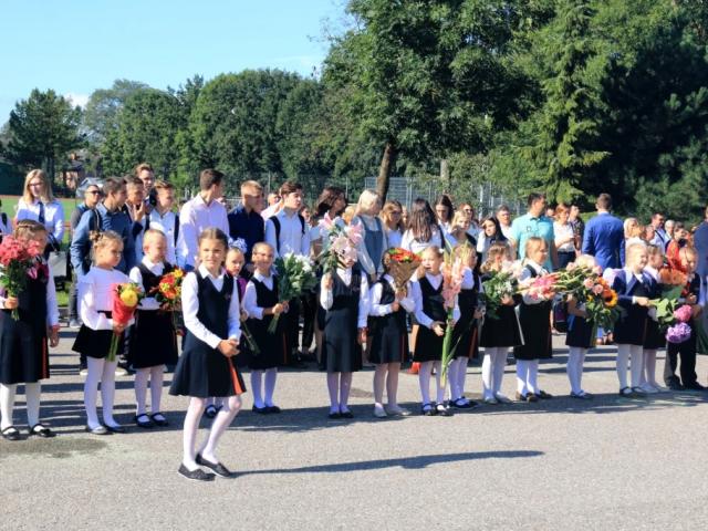 Haridusameti pildialbum - 2018/2019. õa - Tallinna Pae Gümnaasiumi uue majaosa avamine (03.09.18)