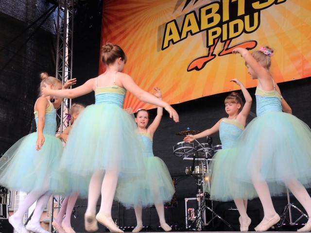 IMG_7644 (Large) (2)