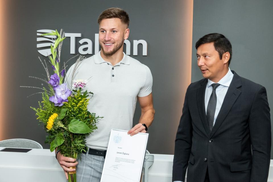 Sportlaste tunnustamine 14.09.22_Janek Õiglane ja Mihhail Kõlvart_foto Mats Õun_0.jpg
