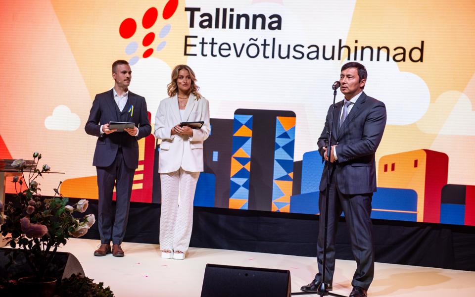 Tallinna Ettevõtlusauhinnad 2022 gala avasõnad Mihhail Kõlvartilt_Foto Pealinn.jpg